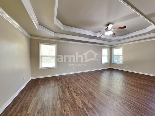 Building Photo - 748 York View Dr