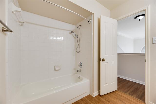 Building Photo - 7616 Jennifer Ln