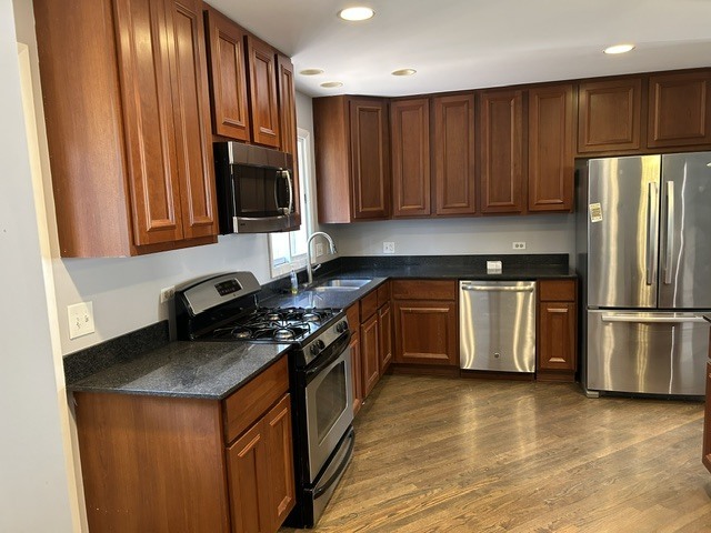 Building Photo - 867 Auburn Ct