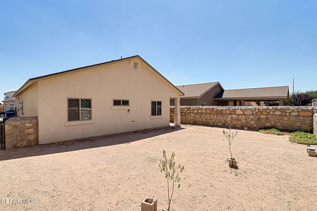 Building Photo - 14185 Charles Pollock Ave