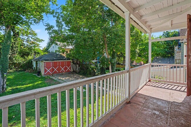 Building Photo - 3 Bedroom Home in Carlisle
