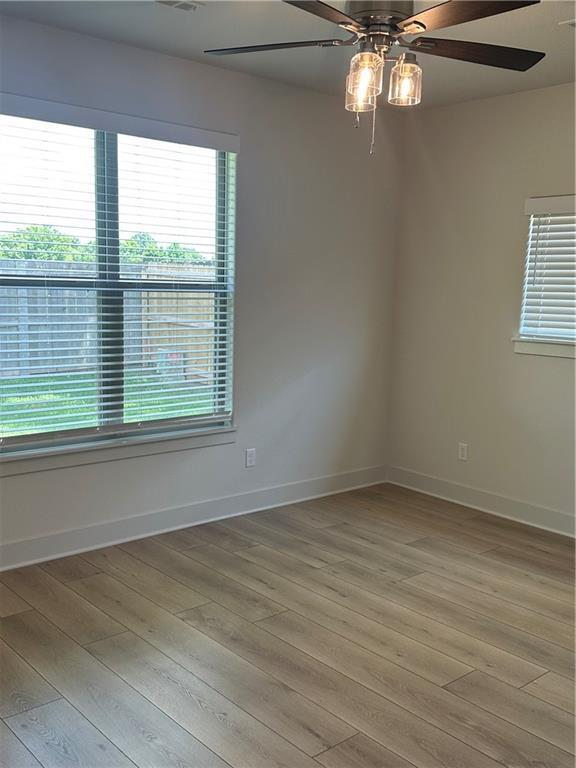 Building Photo - 964 S Liberty Dr