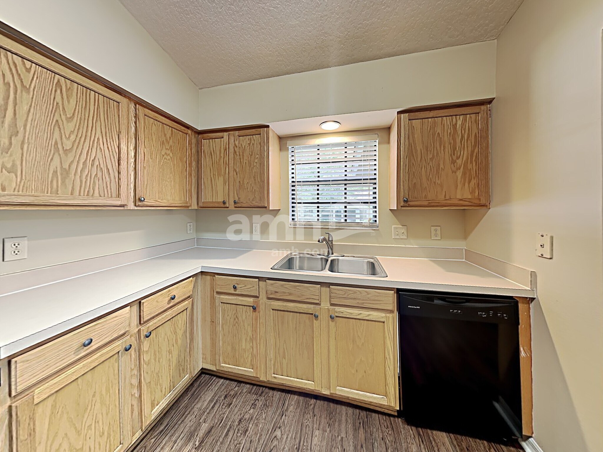 Building Photo - 4975 Marsh Harbor Dr