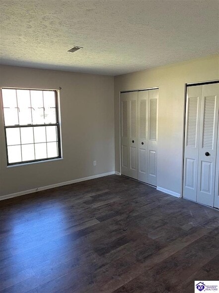 Building Photo - 1014A Windview Pl