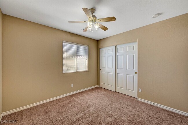 Building Photo - 1332 Dream Valley St