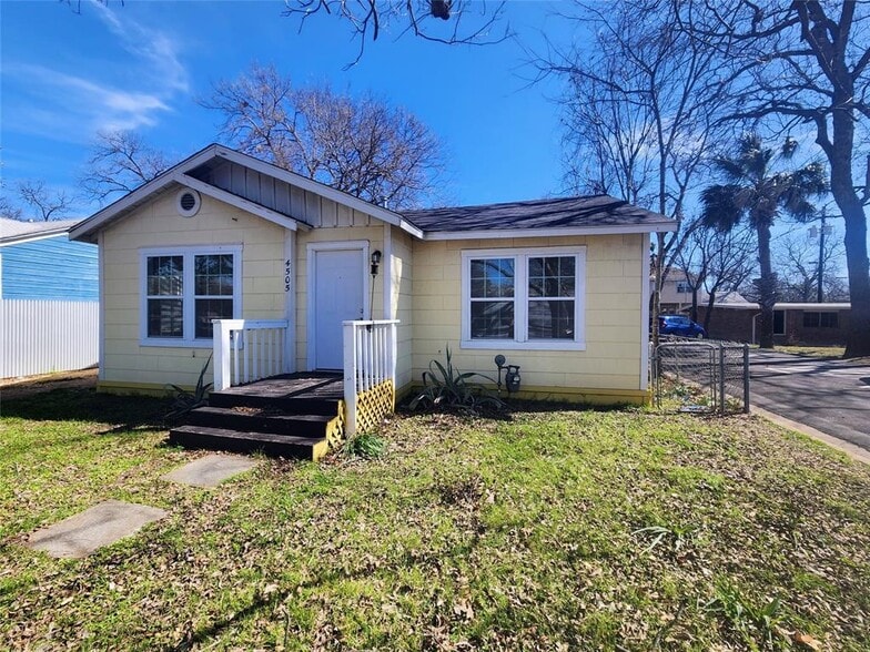 Building Photo - 4505 Avenue A