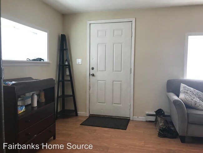 Building Photo - 367 Park Way