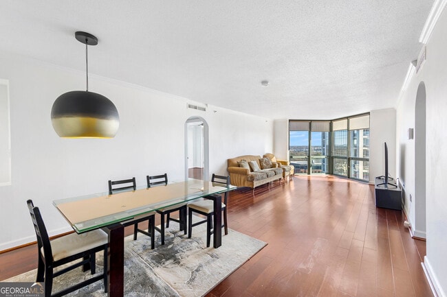 Building Photo - 2870 Pharr Ct S Northwest