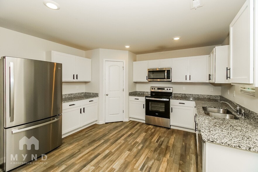 Building Photo - 515 Aberdeen St NW