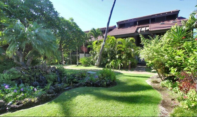 Building Photo - Spacious 2BR/2BA Condo with Garden View – Steps from the Ocean