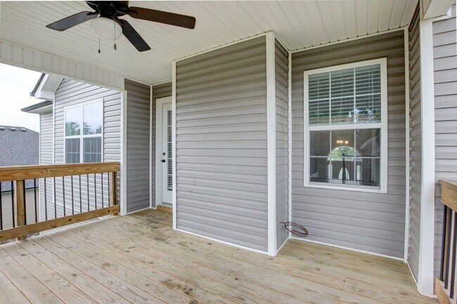 Building Photo - 1092 Barnhill Rd