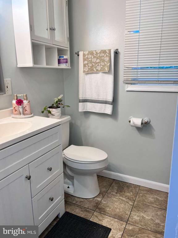 Building Photo - 5949 Baltimore St