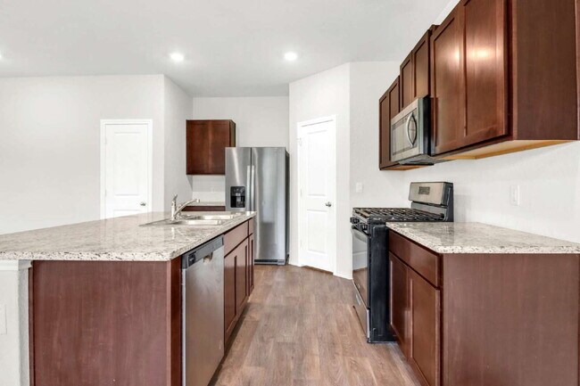 Building Photo - Charming 4-Bedroom Home in Redbird Ranch- HABC Accepted