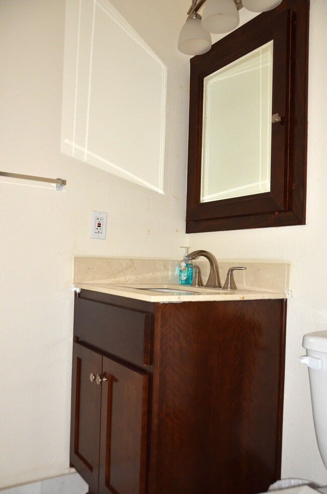 Building Photo - 5646 La Mirada Ave