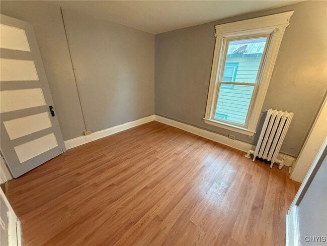 Building Photo - 367 Furman St