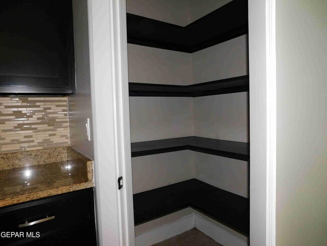 Building Photo - 13025 Birds View Cir