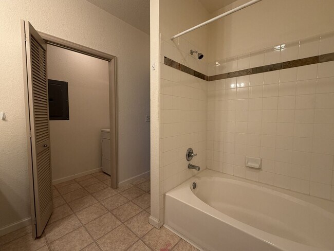 Building Photo - 5620 Fossil Creek Pkwy