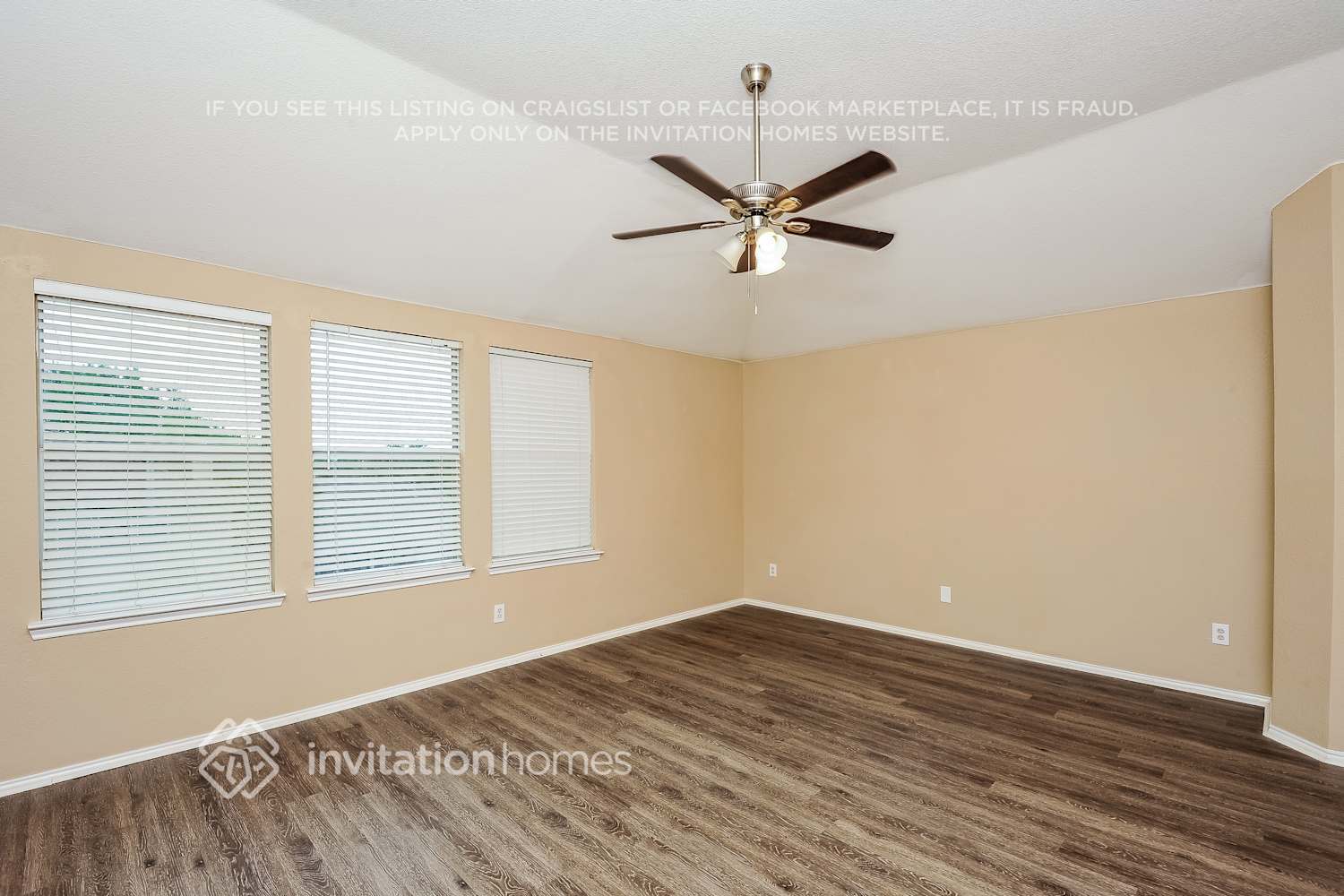 Building Photo - 5800 Westgate Dr
