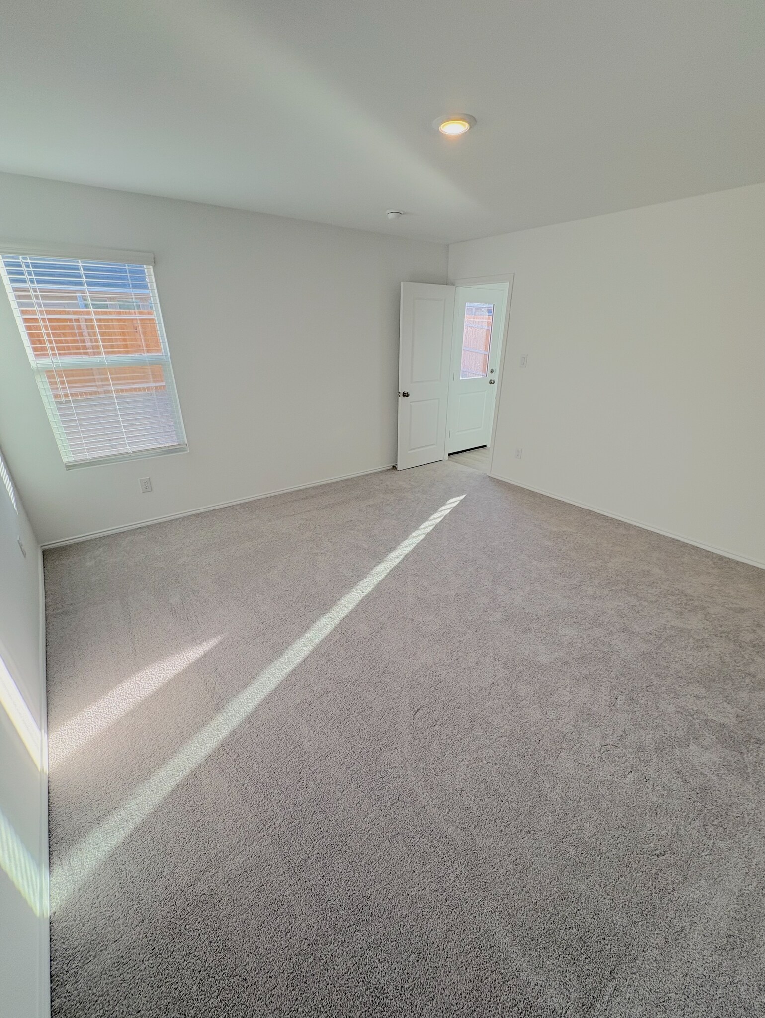 Building Photo - 1033 Cortijo Way