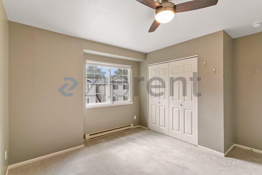 Building Photo - Unit C
