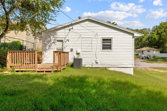 Building Photo - 4655 Curtis Ave