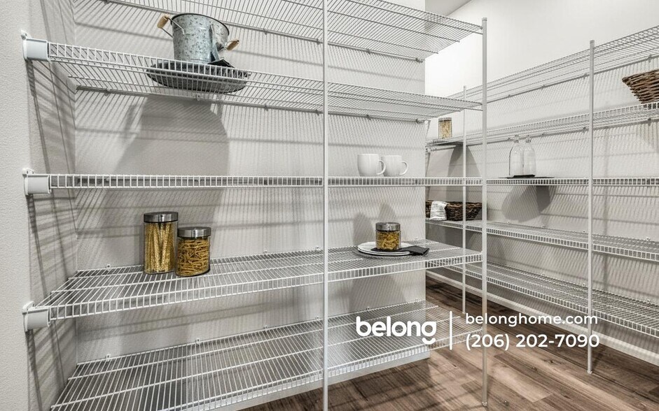 Building Photo - 12819 192nd Pl E