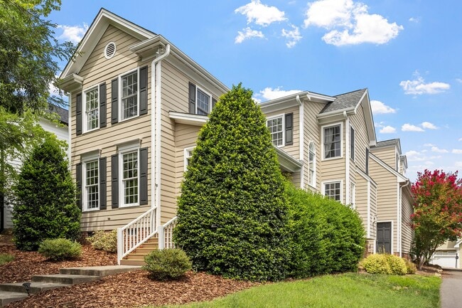 Building Photo - 507 Highgrove Dr