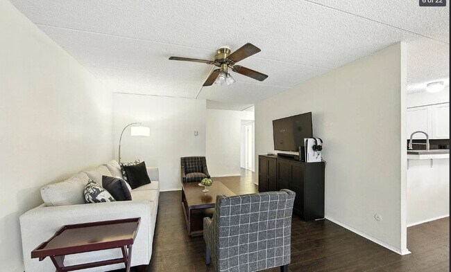 Building Photo - 200 Winding Way