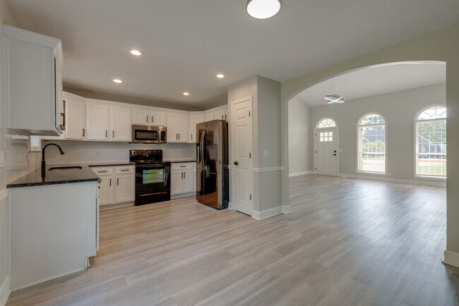 Building Photo - 103 Hunterwood Ct