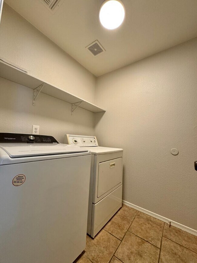 Building Photo - 15672 W Port Au Prince Ln