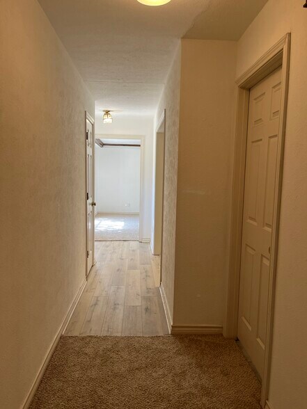 Building Photo - 6928 Walling Ln
