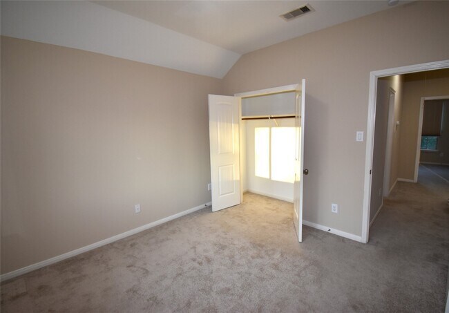 Building Photo - 51 S Greenprint Cir