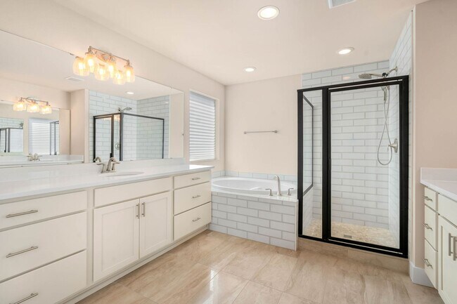 Building Photo - Rare Find – Luxury 6-Bedroom Home with Two...