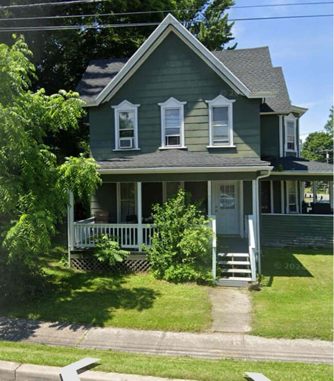 Primary Photo - 2 Canandaigua St