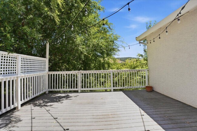 Building Photo - 4089 Monte Verde Dr