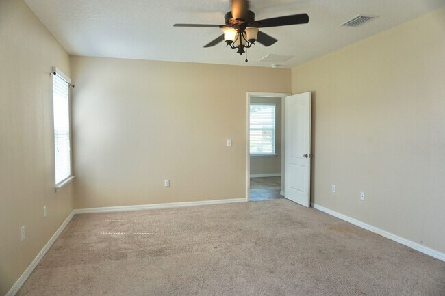 Building Photo - Corner Lot - Central Pointe (SW Winter Haven)