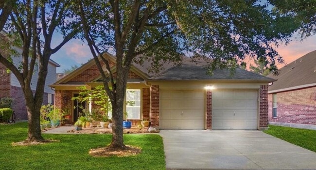 Primary Photo - 20210 Emerald Cliff Ln