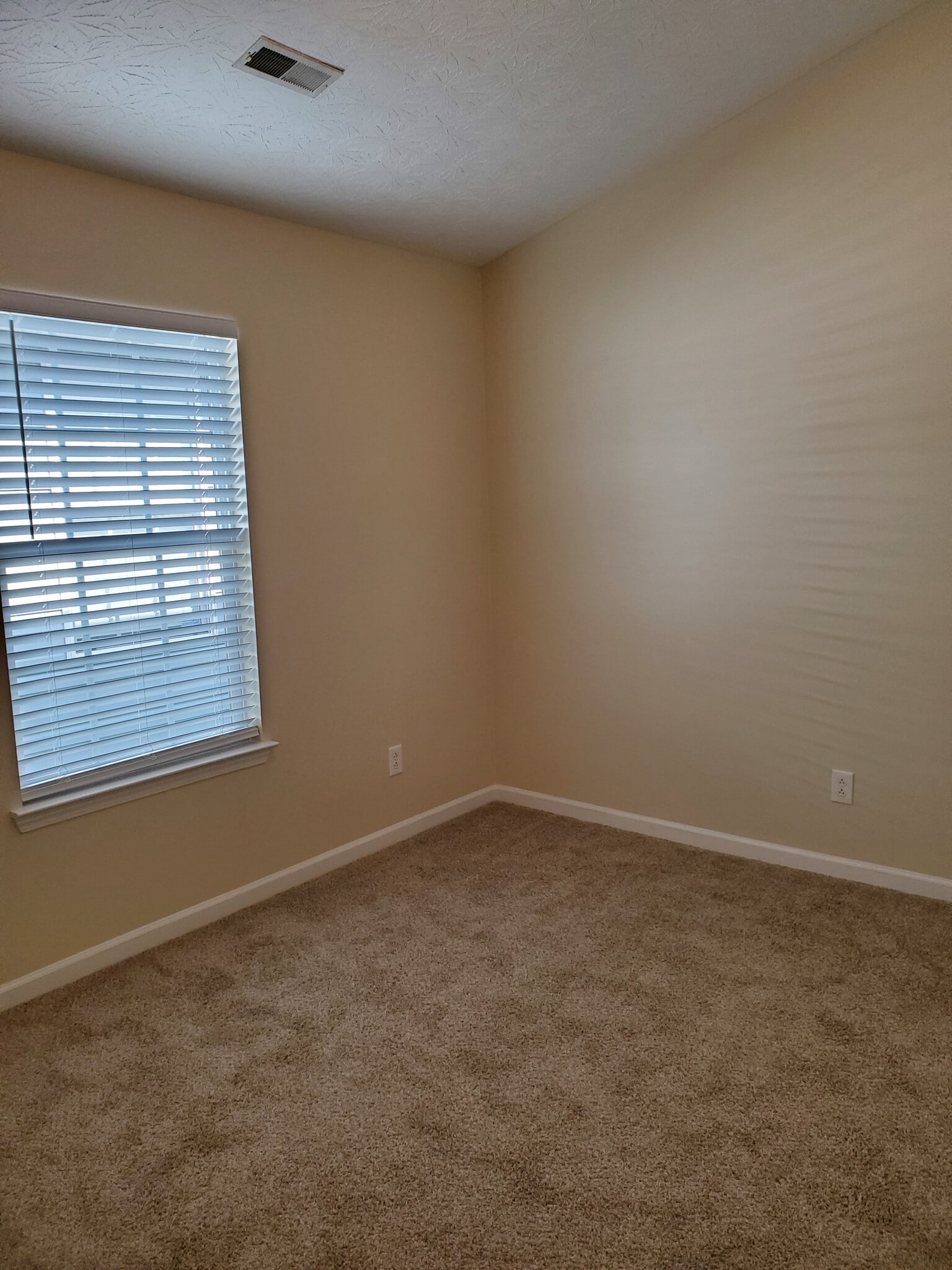 Middle Bedroom - 2748 Michelle Park