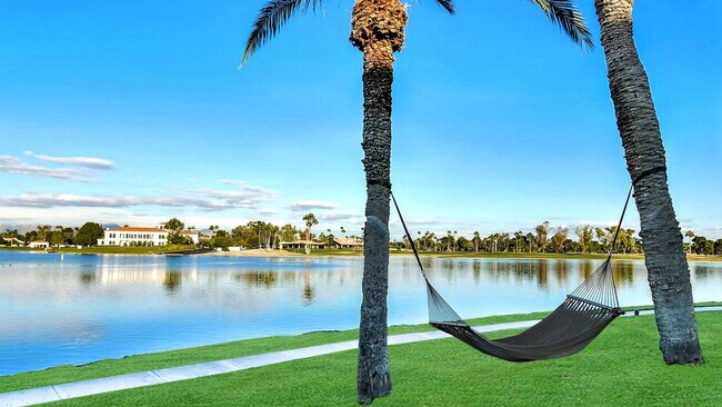 Building Photo - 7401 N Scottsdale Rd