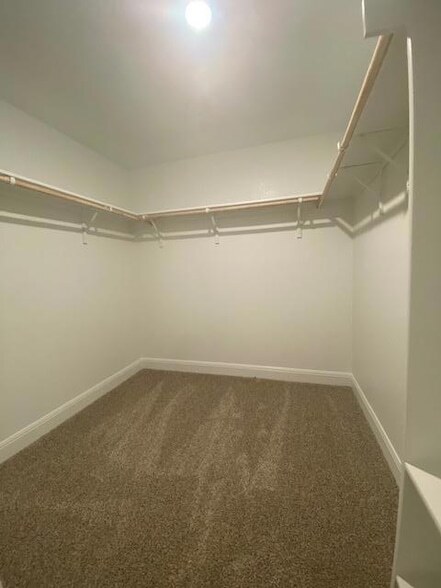 Building Photo - 540 Tekoa Dr