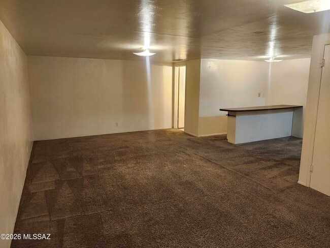 Building Photo - 1244 S Camino Seco