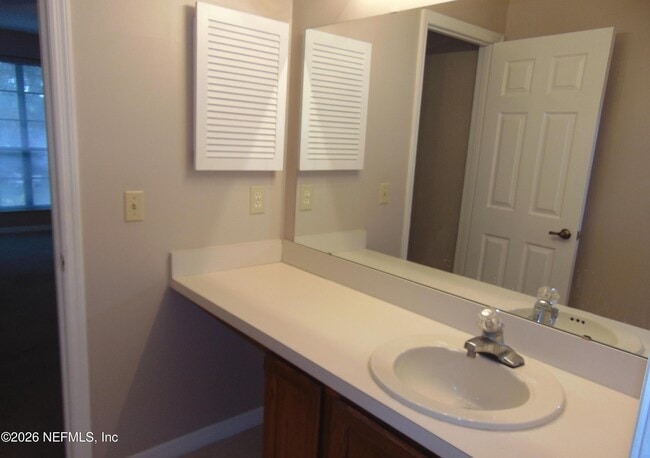 Building Photo - 218 Cranes Lake Dr