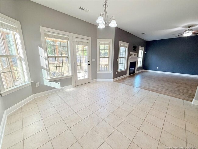 Building Photo - 418 Century Dr
