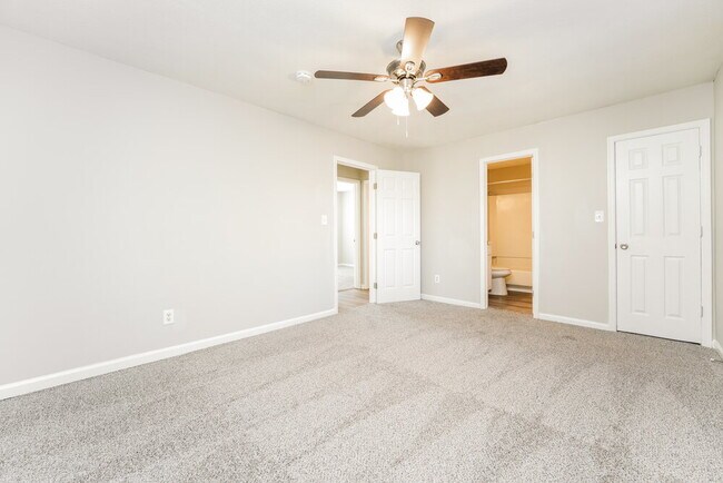 Building Photo - 6155 Marbut Farms Chase