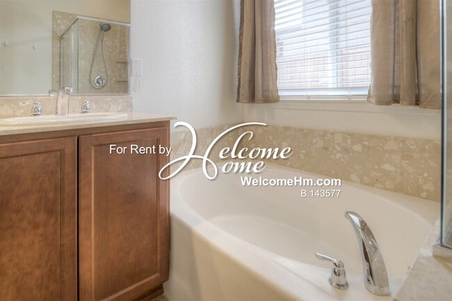 Building Photo - Beautiful Single-Story Home in Damonte Ranch