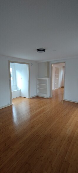 Living Room 3 - 1150 Sanborn Ave. Apt C