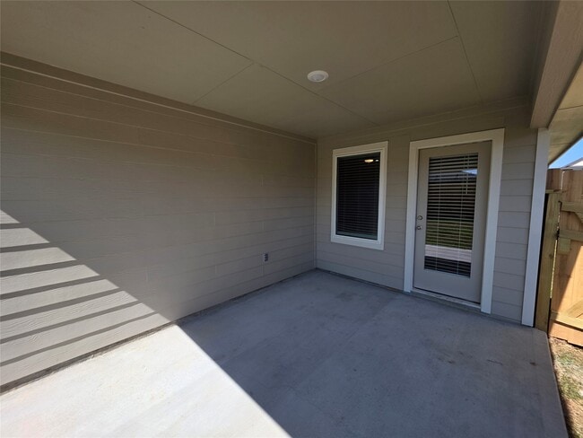 Building Photo - 31111 Winchester Fls Ct