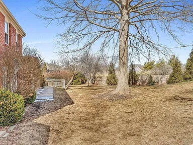 Building Photo - 1501 Crossgate Dr