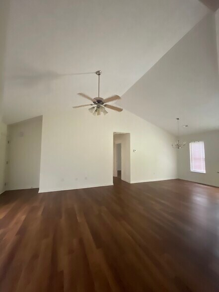 Building Photo - 1547 Cedar Rock Church Rd