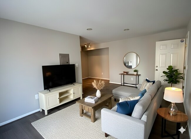 Building Photo - 2025 Move-In Special – $200 Off First Month’s Rent!! Spacious and Convenient 2-Bedroom Condo in M...